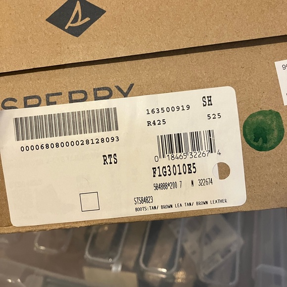 NWT Sperry Women's Saltwater 2-Eye Leather Tan/Brown Boot - Picture 2 of 4